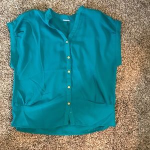 Cute teal Charlotte Russe button up top!